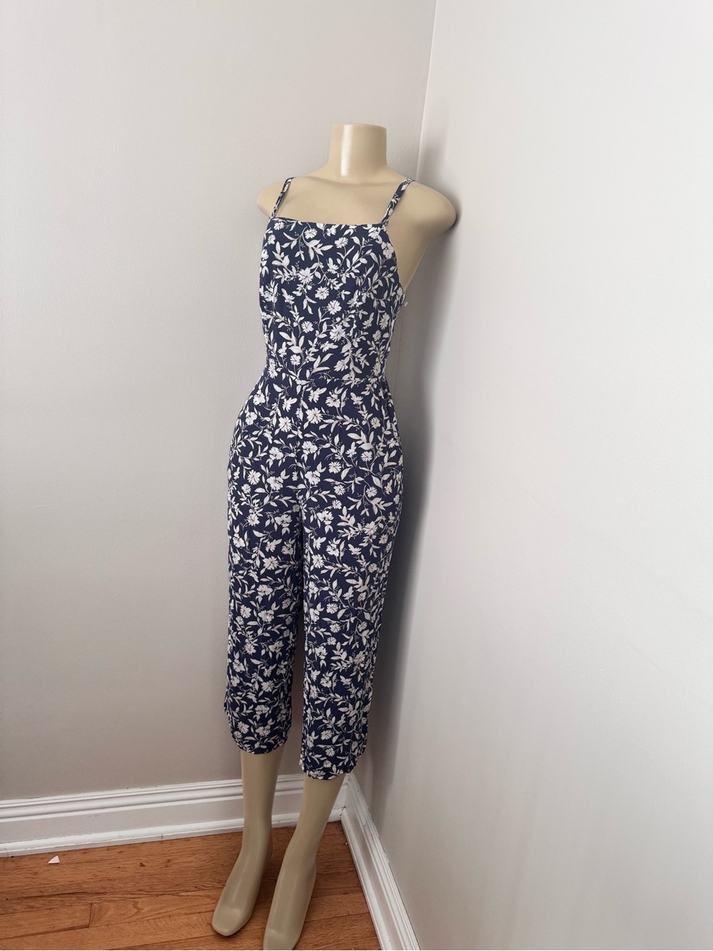 Old Navy Navy and White Floral Cropped Spaghetti-Strap Jumpsuit